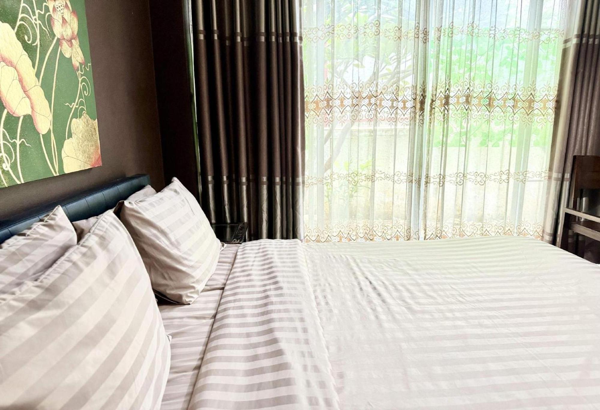 Collection O Bupamontra Chiangmai Hotel Чиангмай Екстериор снимка