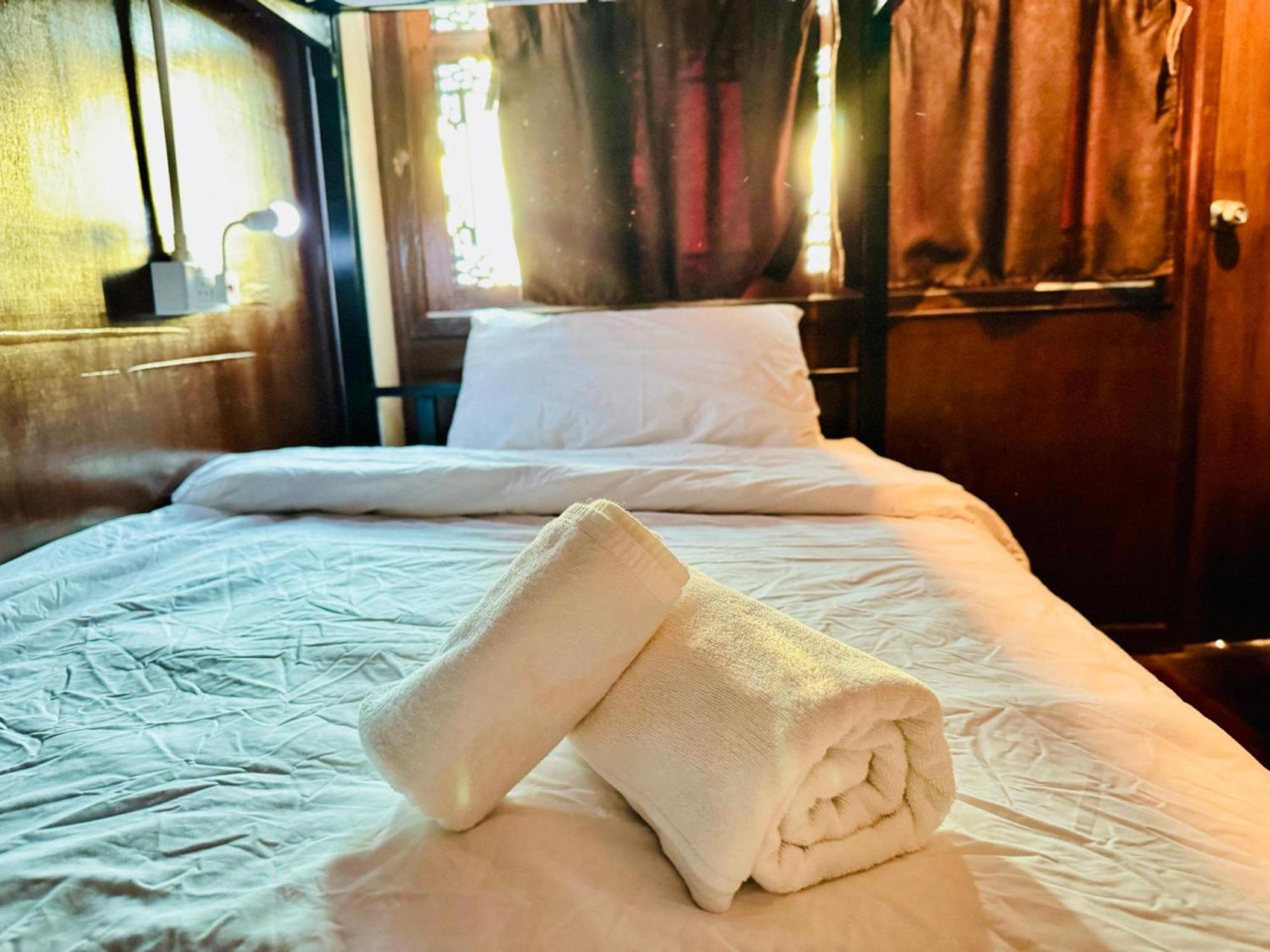 Collection O Bupamontra Chiangmai Hotel Чиангмай Екстериор снимка