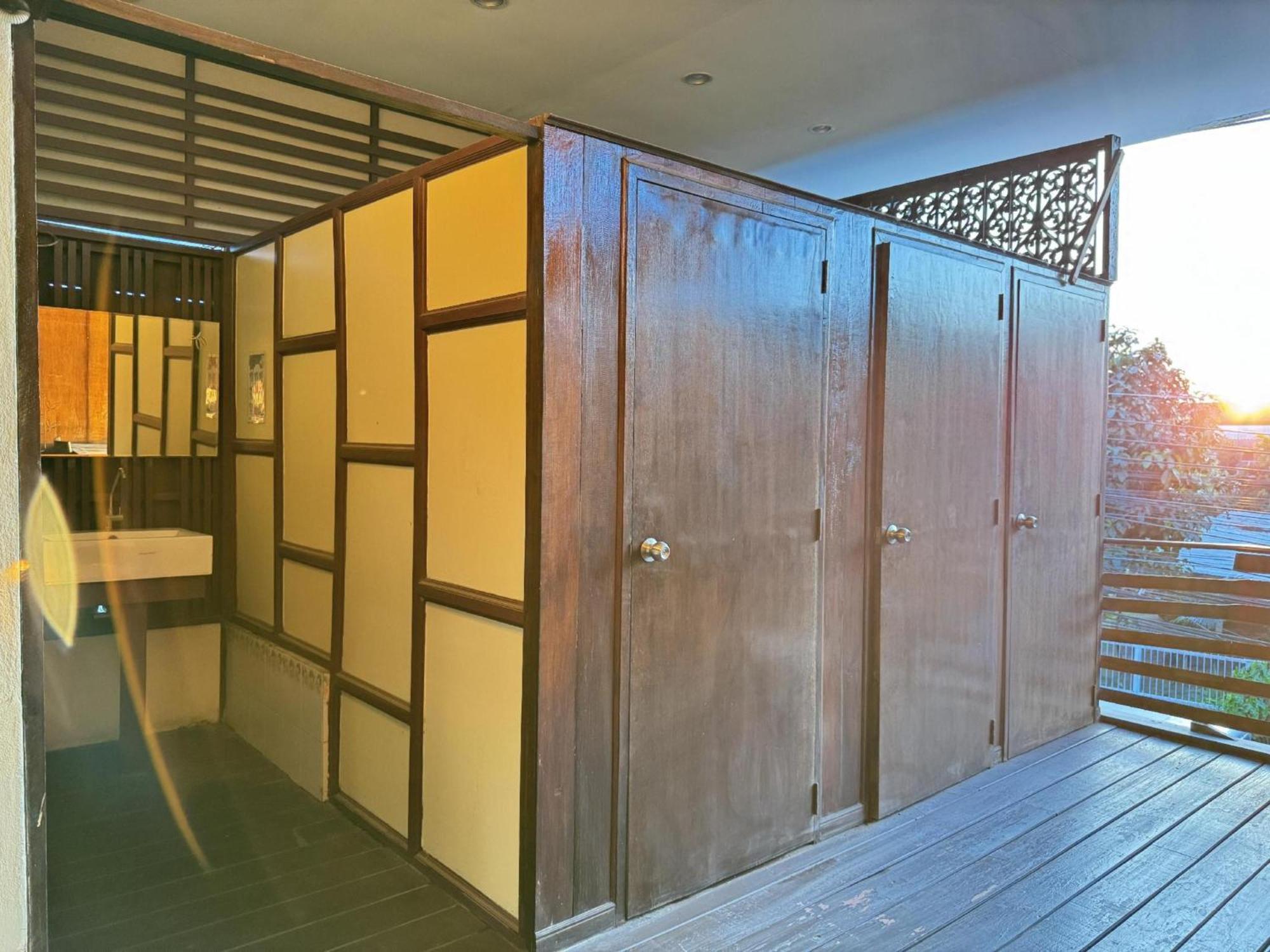 Collection O Bupamontra Chiangmai Hotel Чиангмай Екстериор снимка